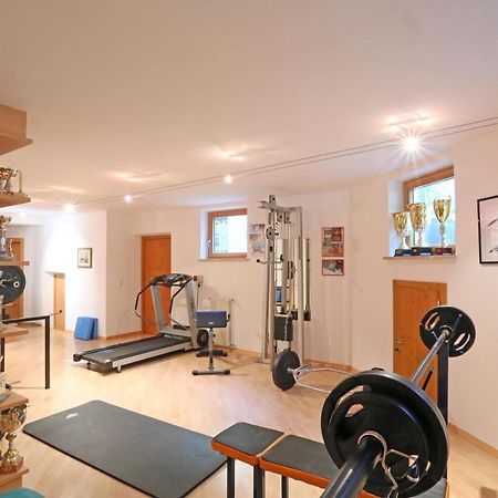 Pension Alpenhof B&B コッレ・イザルコ エクステリア 写真