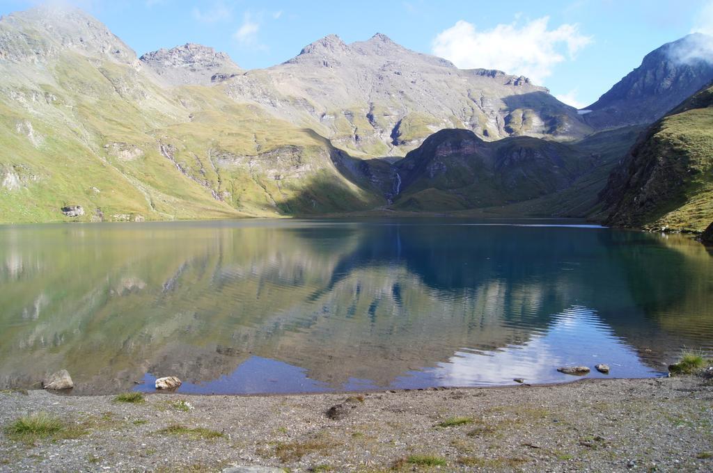 Pension Alpenhof B&B コッレ・イザルコ エクステリア 写真