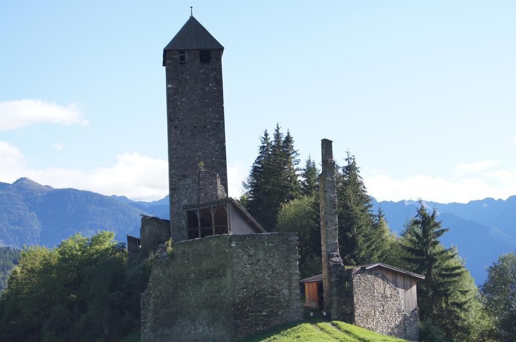 Pension Alpenhof B&B コッレ・イザルコ エクステリア 写真